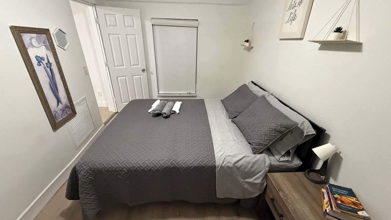 Photo of Bedroom in West Little Havana