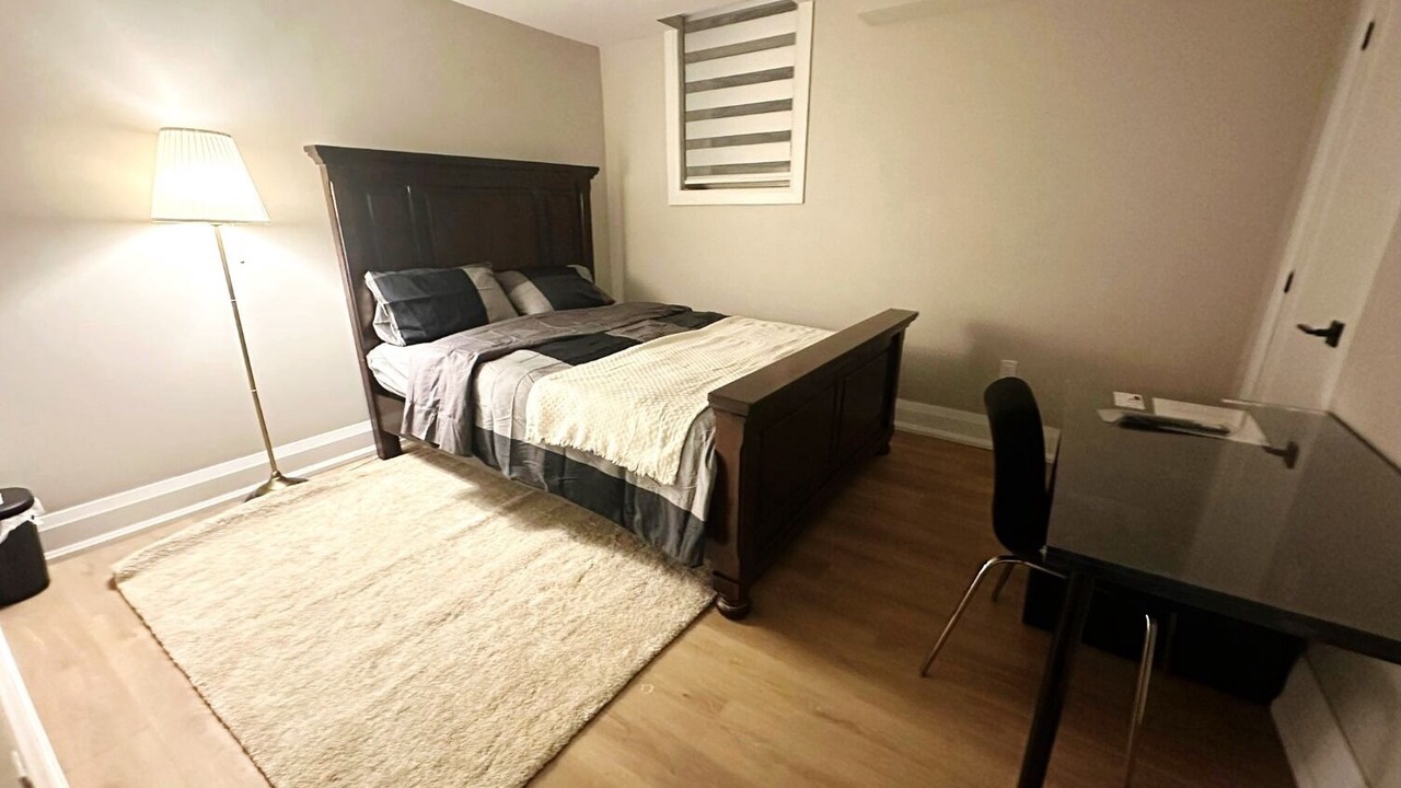 Photo of Bedroom in Highland Creek