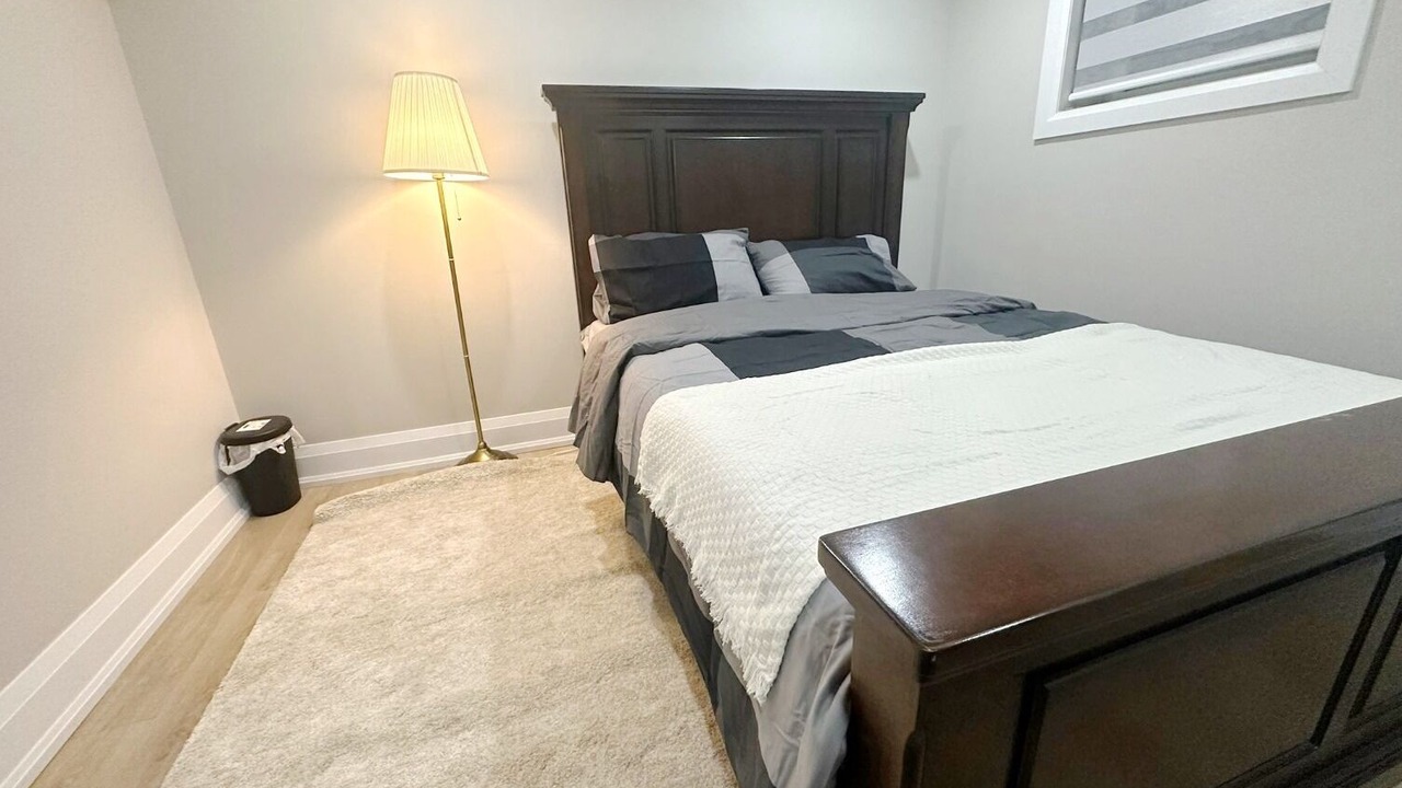 Photo of Bedroom in Highland Creek