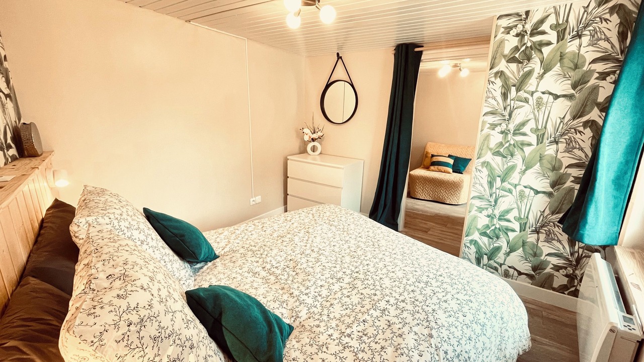 Photo of Bedroom in Saint-Julien-le-Faucon