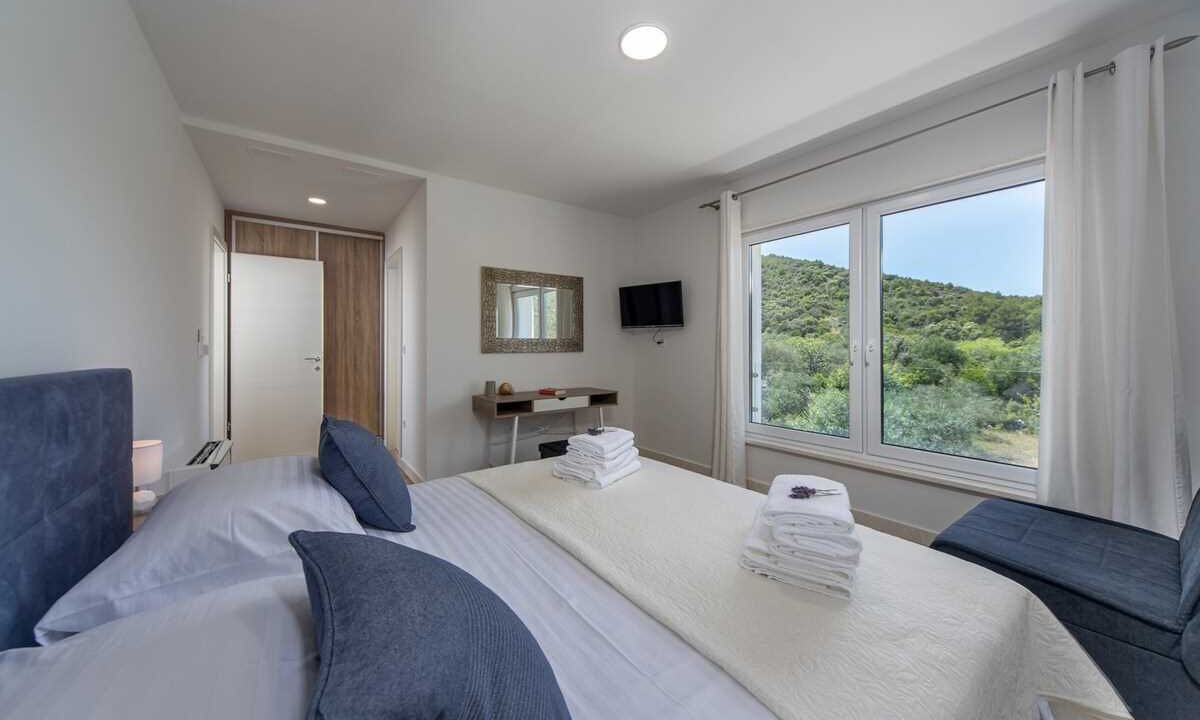 Photo of Bedroom in Marina