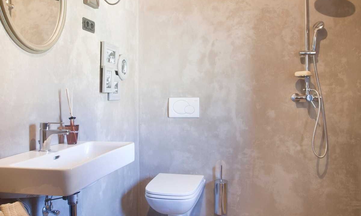 Photo of Bathroom in Tinjan