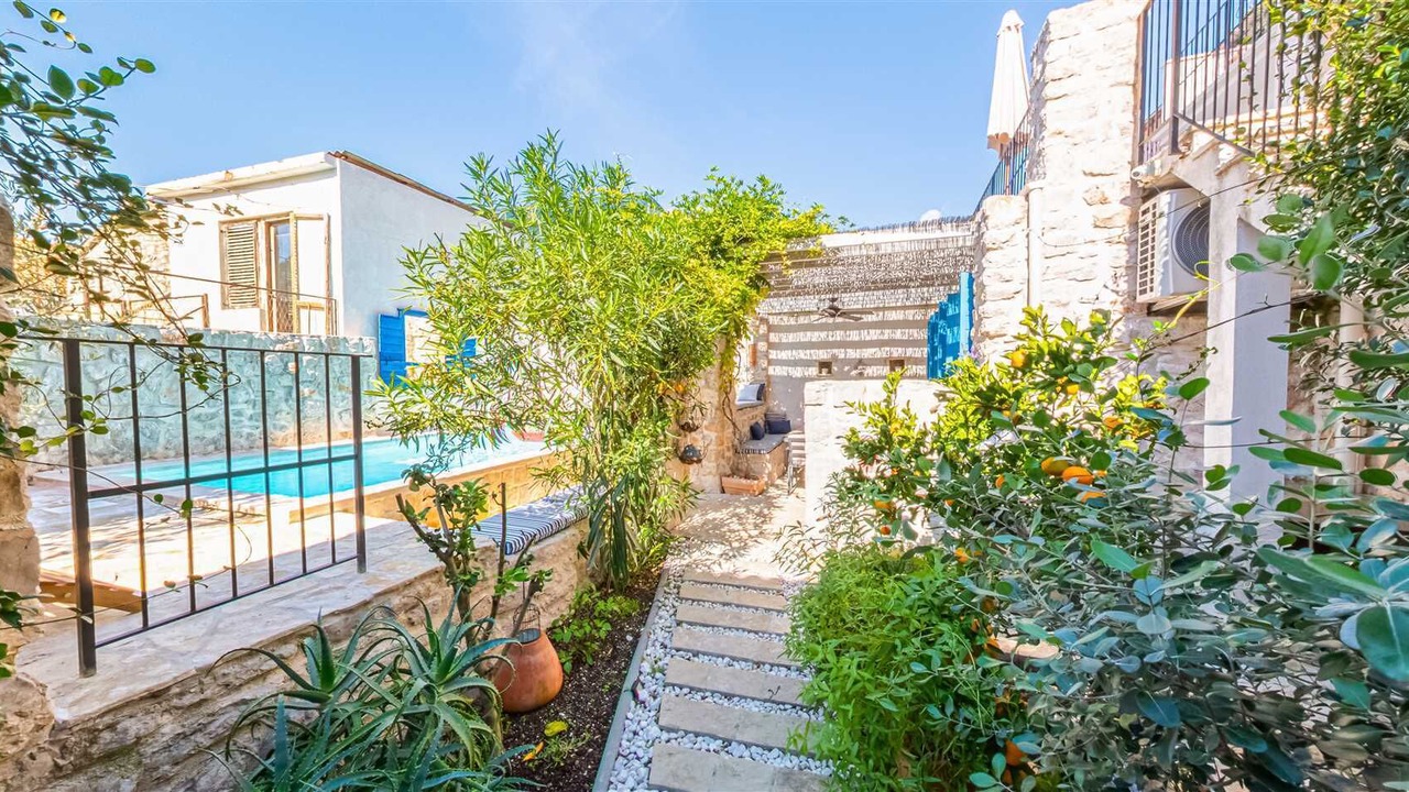 Photo of Patio Balcony in Susica