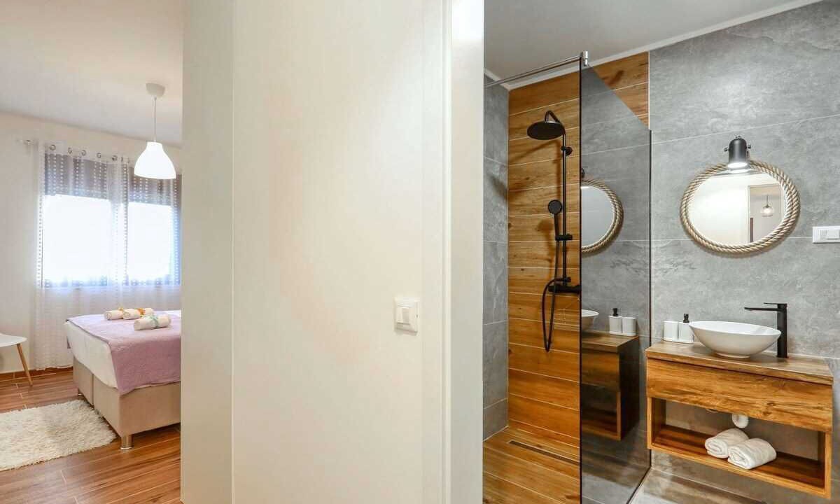 Photo of Bathroom in Sukosan