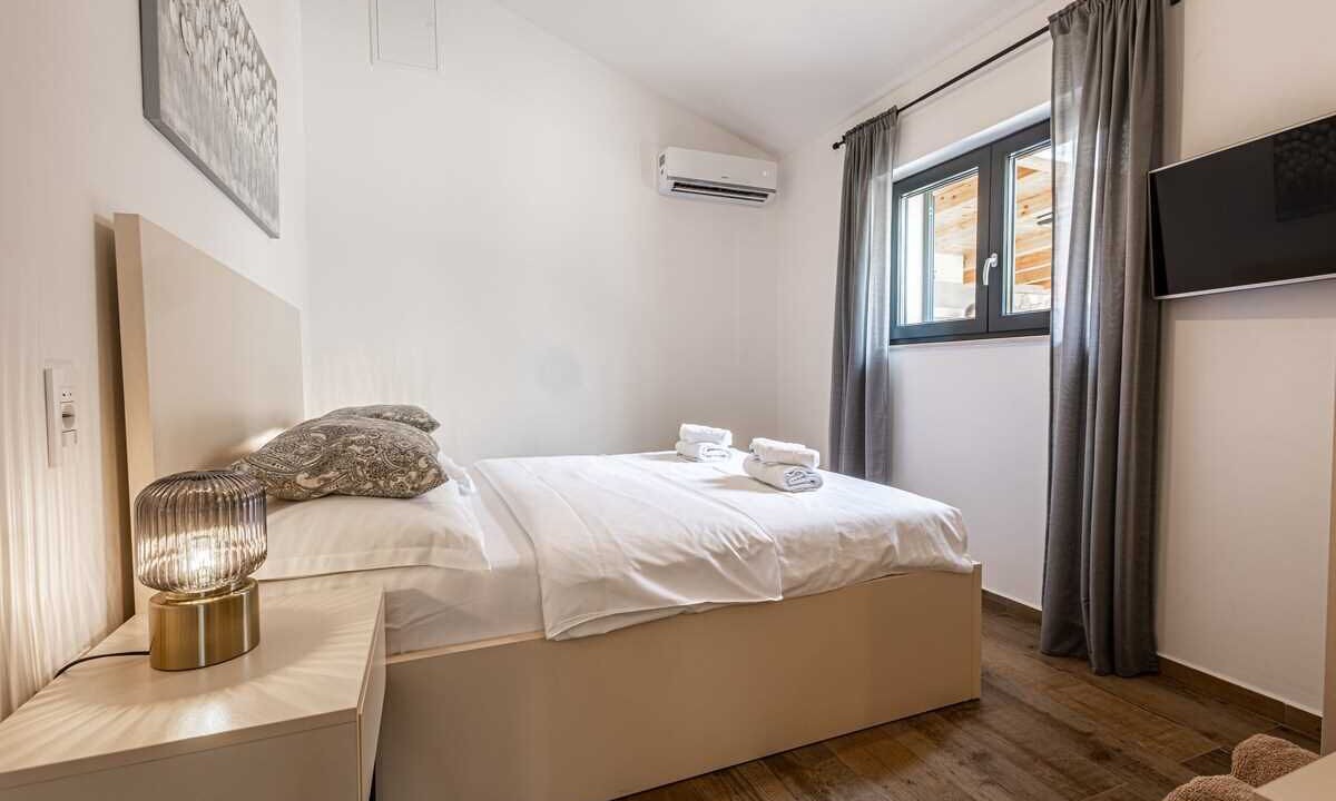 Photo of Bedroom in Marina