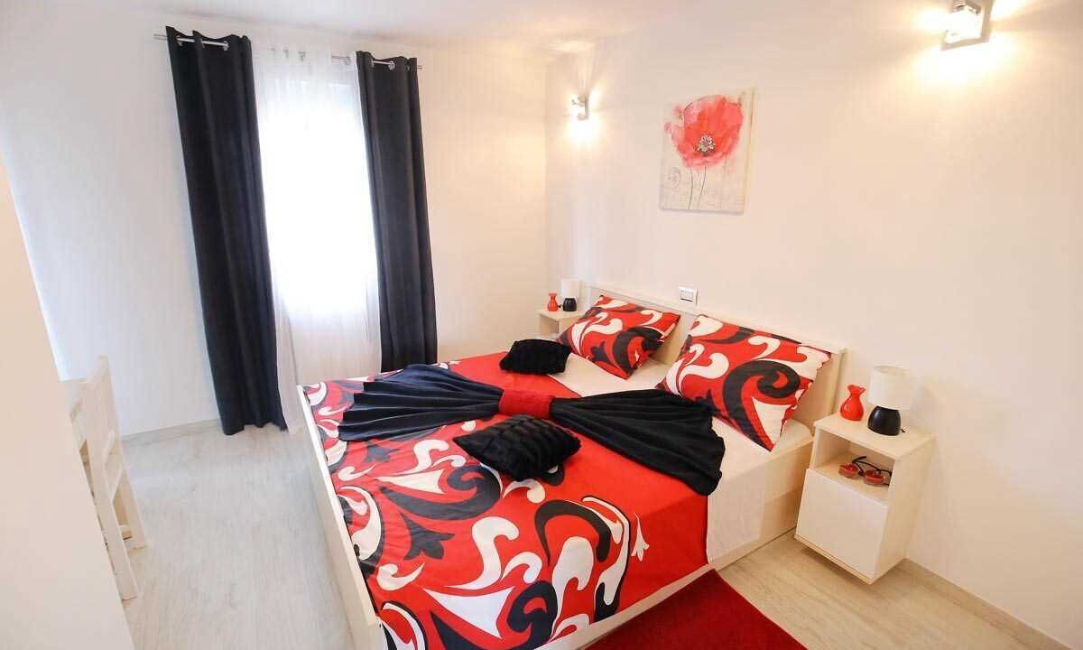 Photo of Bedroom in Nin