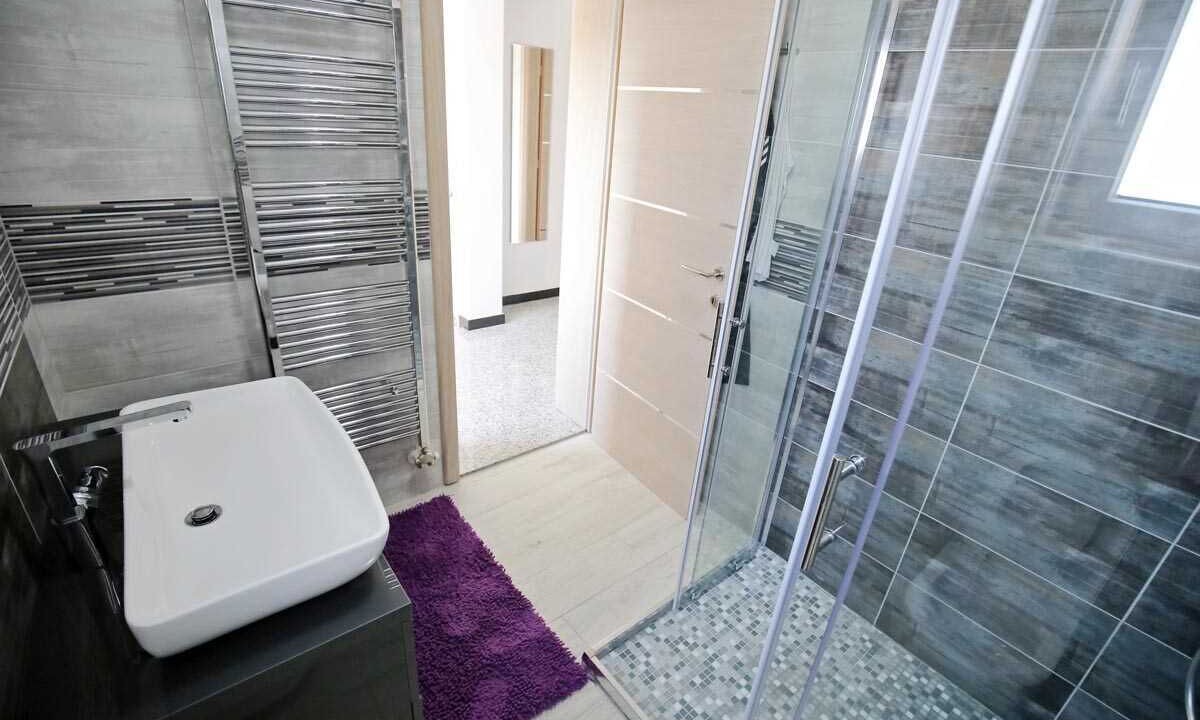Photo of Bathroom in Nin