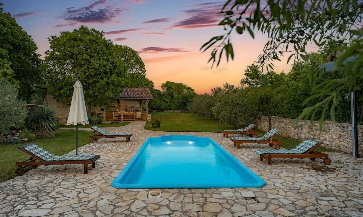 Photo of Outdoor in Puljane