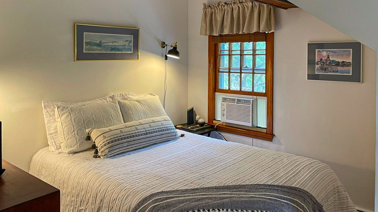 Photo of Bedroom in North Truro