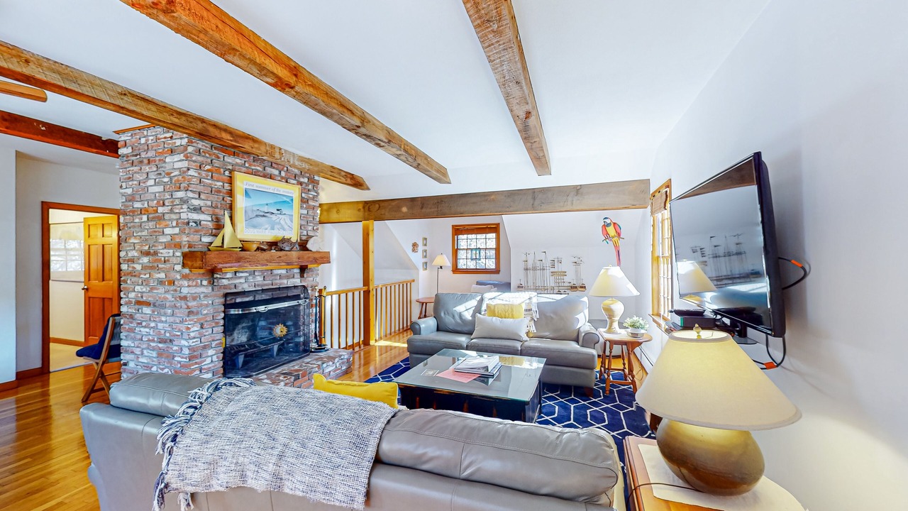 Photo of Livingroom in North Truro