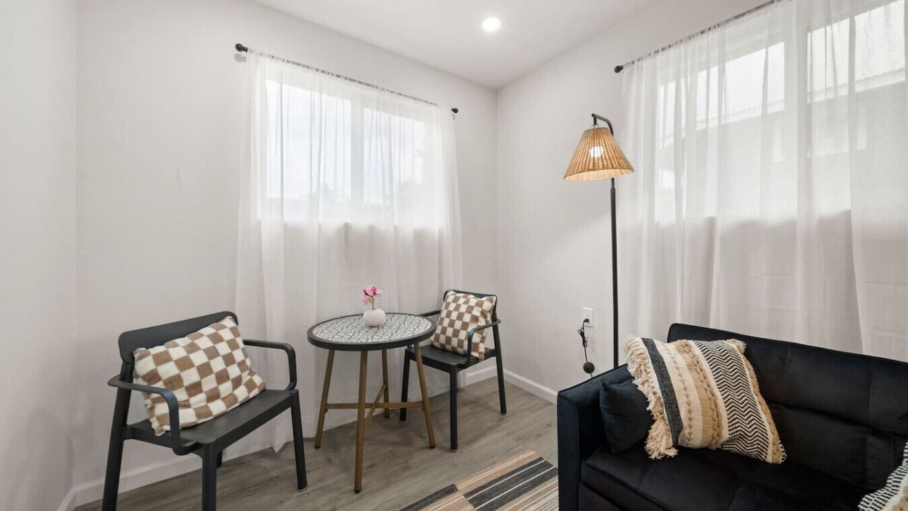 Photo of Livingroom in Hilo