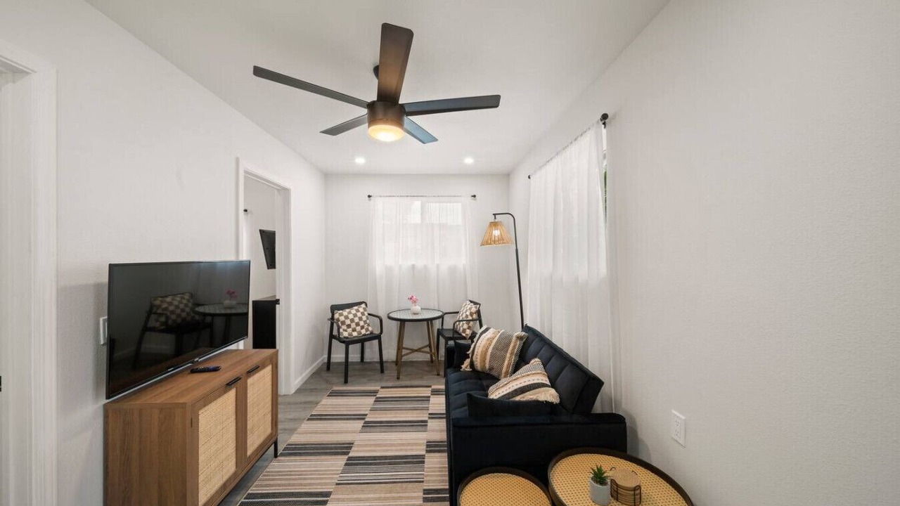 Photo of Livingroom in Hilo