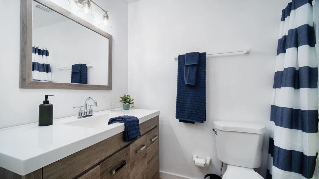 Photo of Bathroom in Southpoint