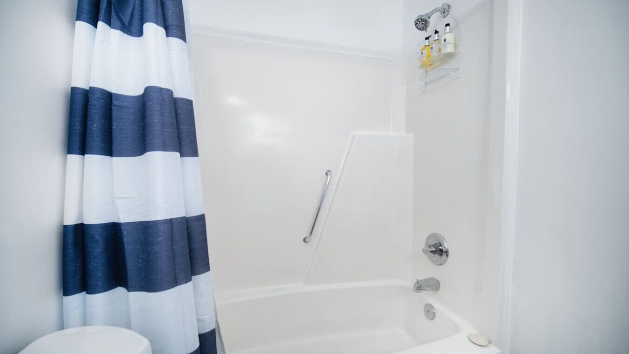 Photo of Bathroom in Southpoint