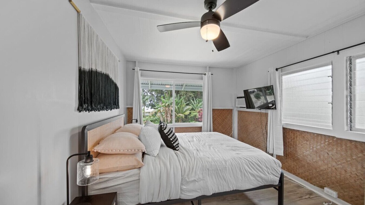 Photo of Bedroom in Hilo