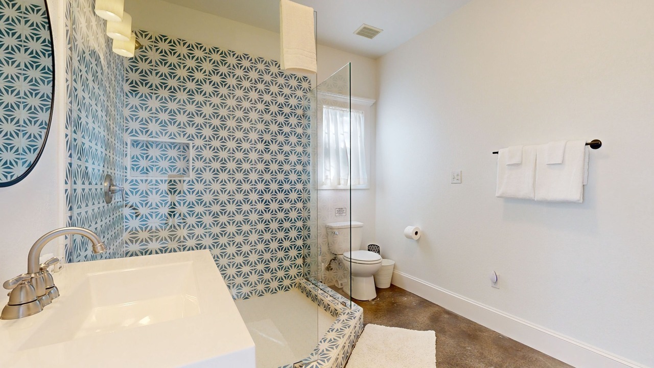 Photo of Bathroom in Hye