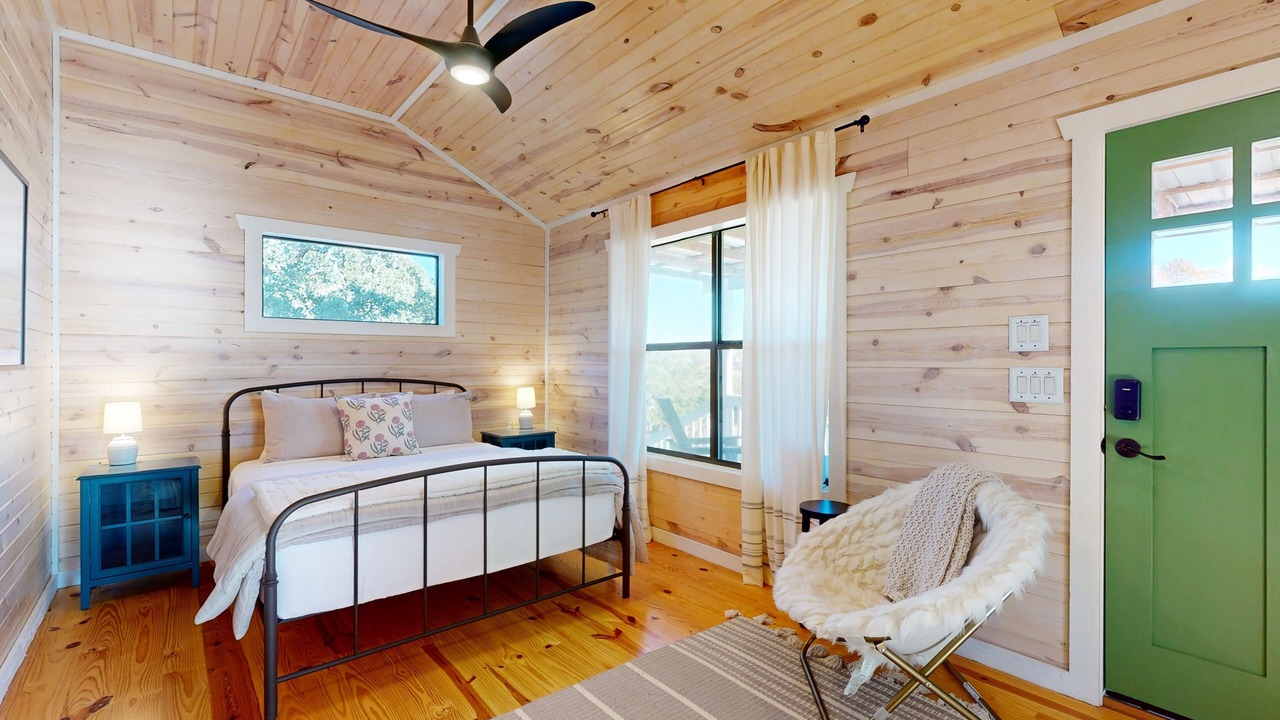Photo of Bedroom in Hye