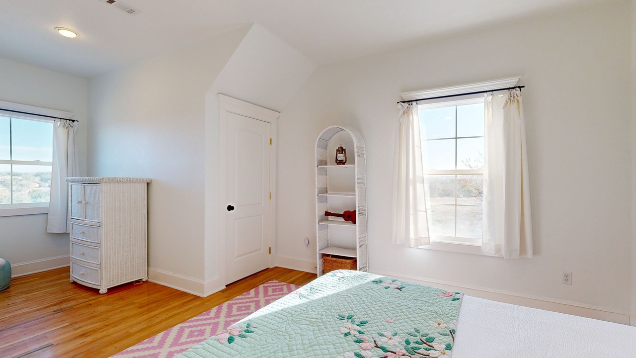 Photo of Bedroom in Hye