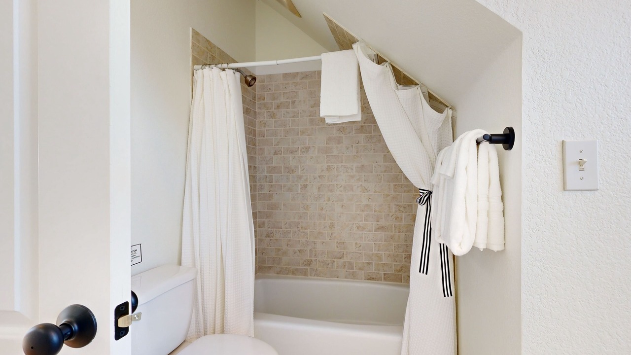 Photo of Bathroom in Hye