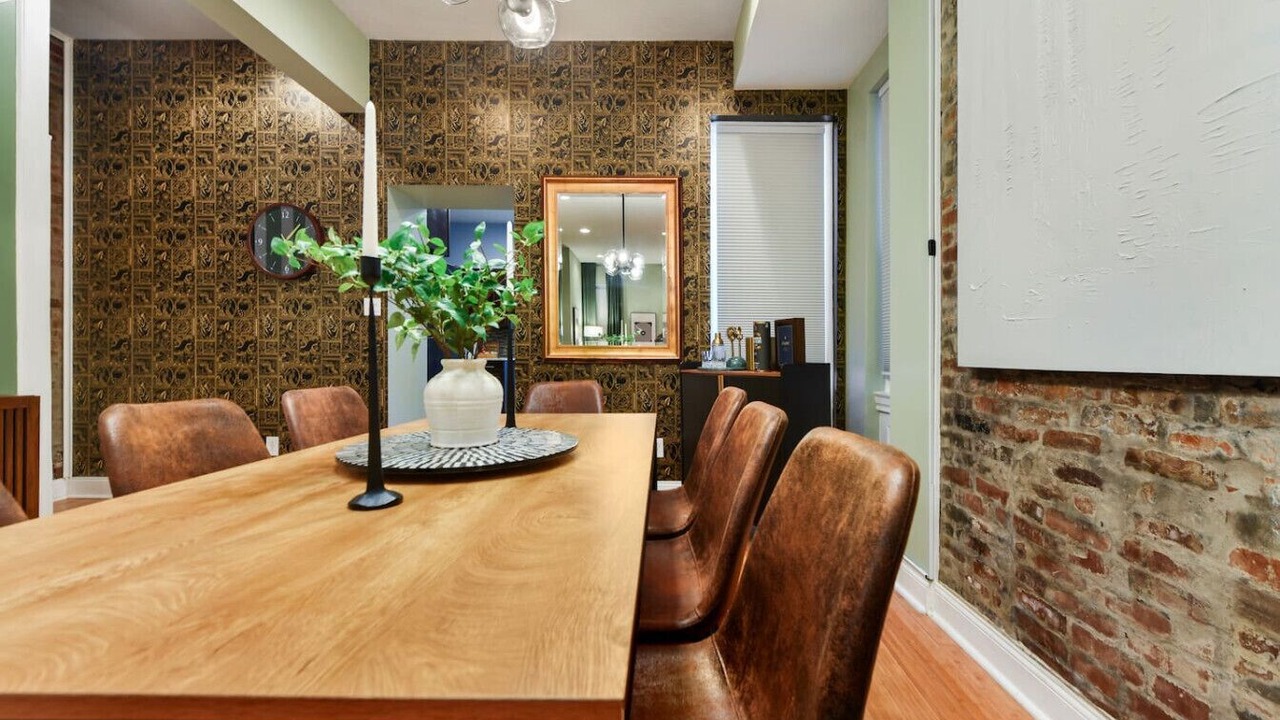 Photo of Bedroom in Lower Lawrenceville