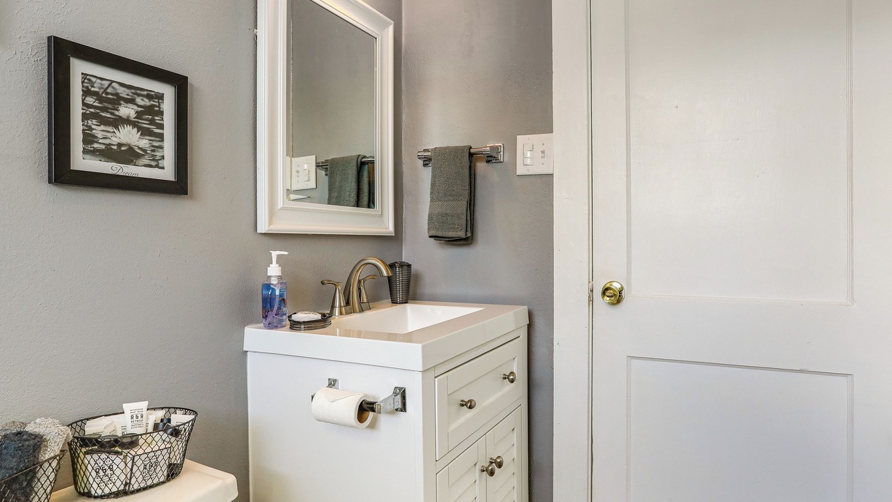 Photo of Bathroom in Port Allen
