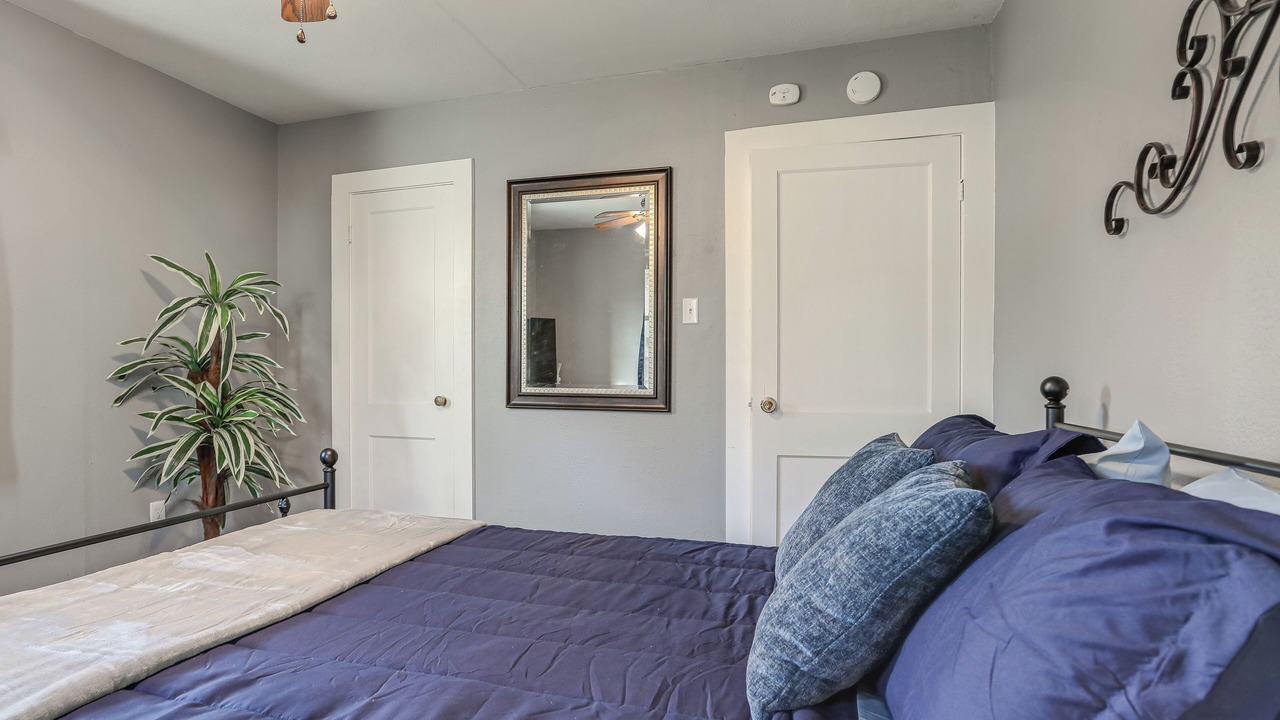 Photo of Bedroom in Port Allen