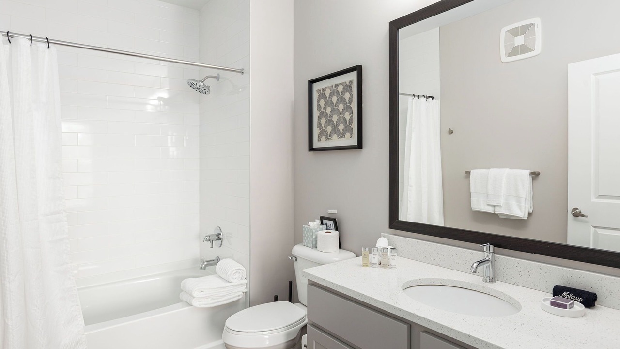 Photo of Bathroom in Downtown Columbus