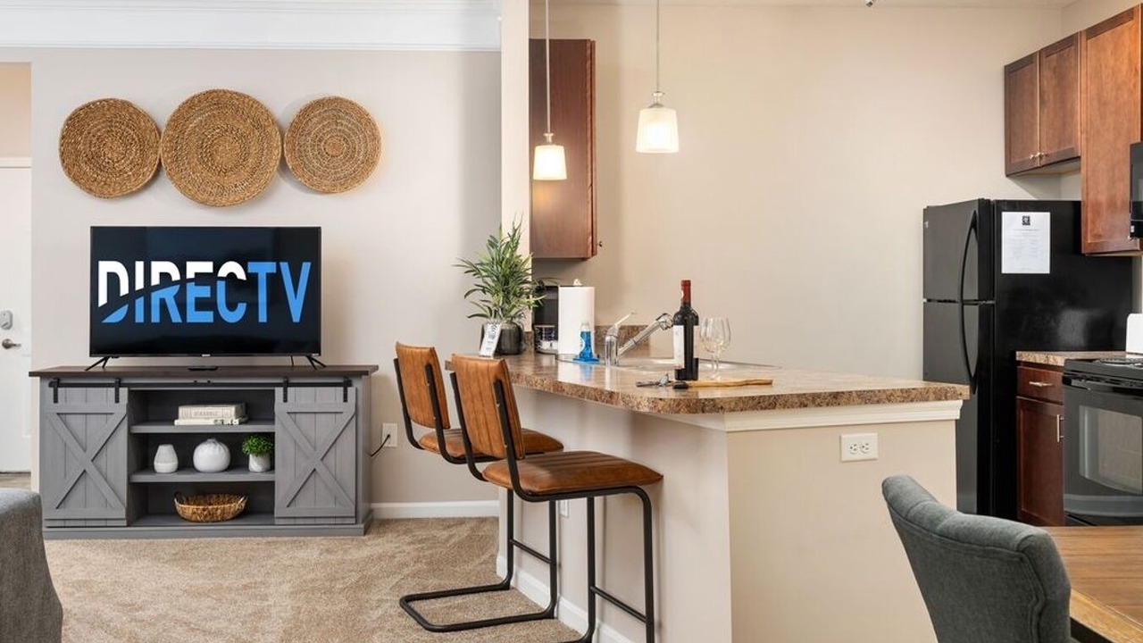 Photo of Bedroom in Summit Station