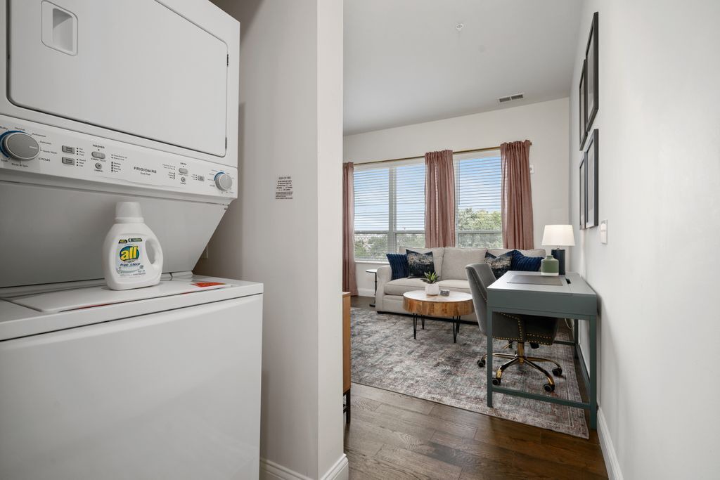 Photo of Others in Short North