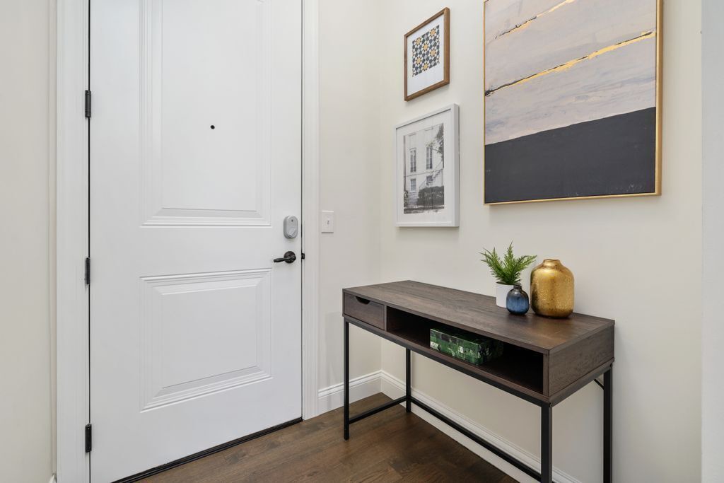 Photo of Others in Short North