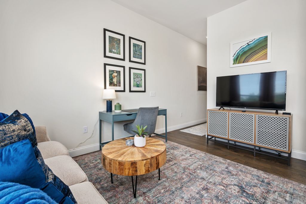 Photo of Others in Short North