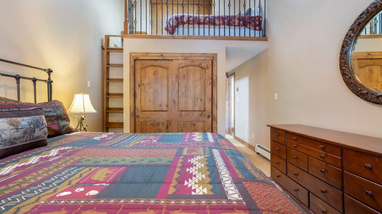 Photo of Bedroom in Vail
