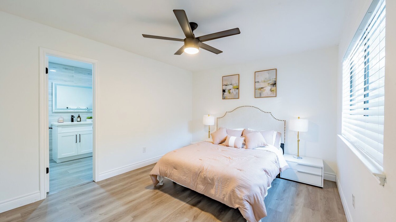 Photo of Bedroom in McNeil