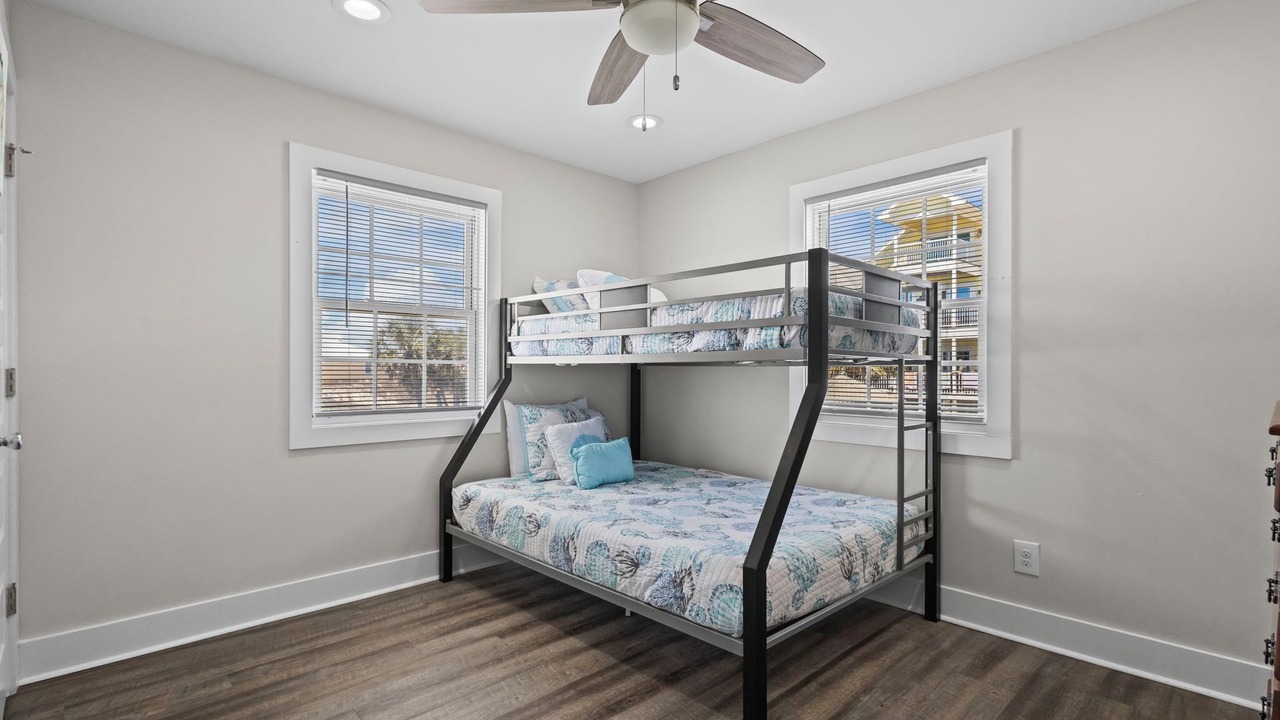 Photo of Bedroom in Southpointe