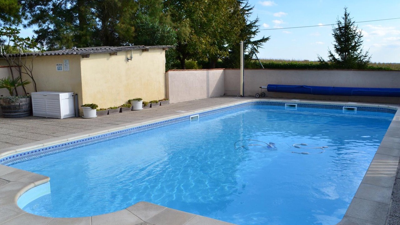 Photo of Outdoor in Angeduc