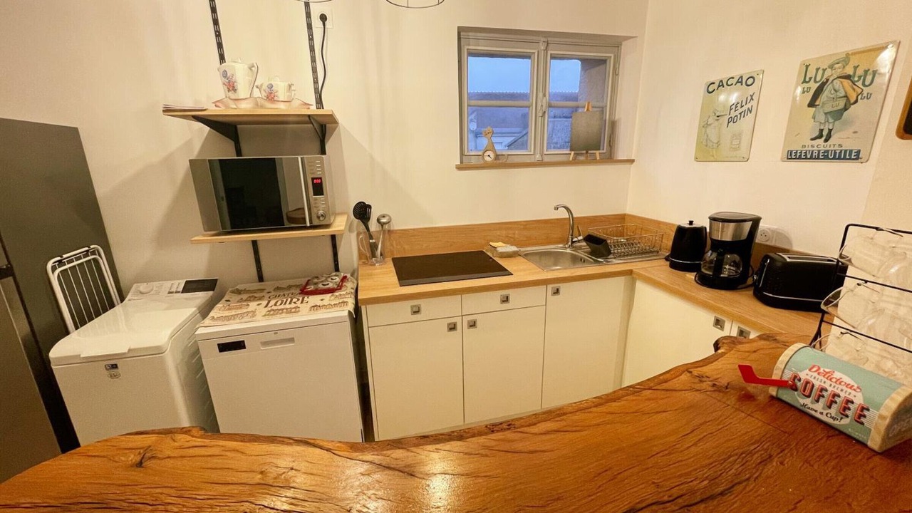 Photo of Kitchen in Sublaines