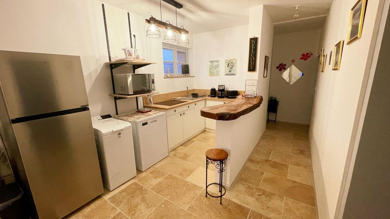 Photo of Kitchen in Sublaines