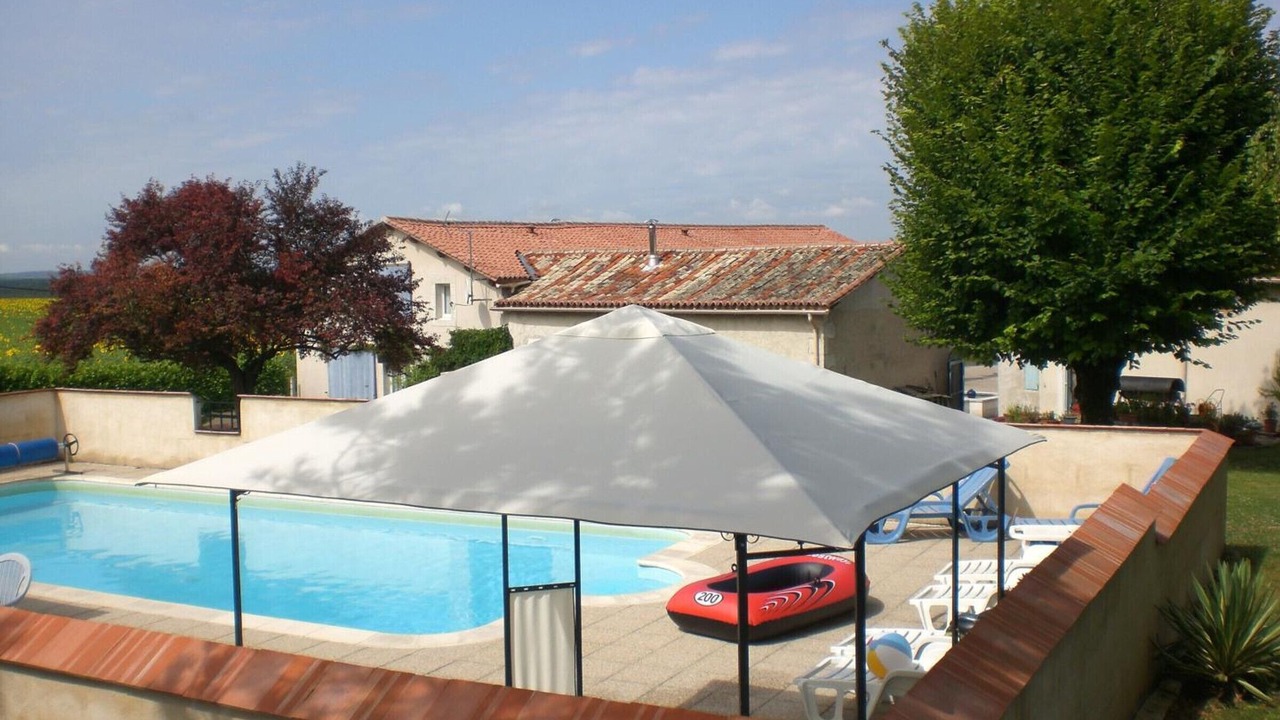 Photo of Outdoor in Angeduc