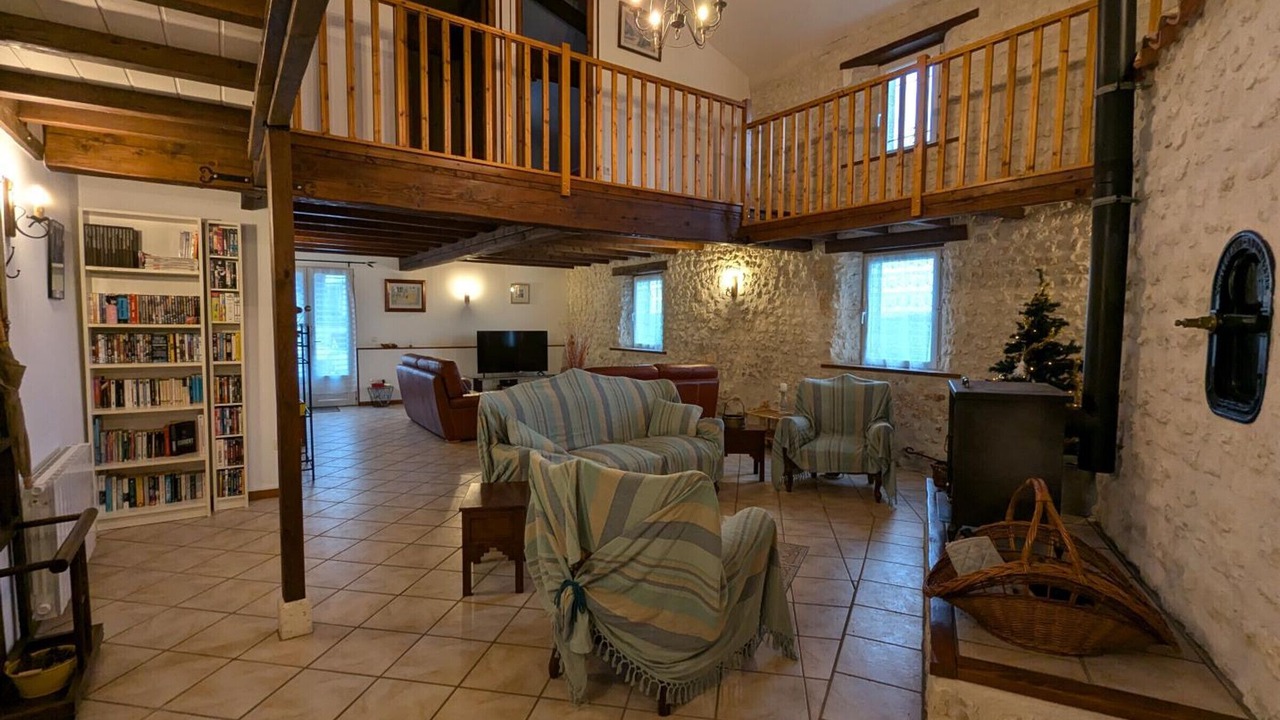 Photo of Livingroom in Angeduc