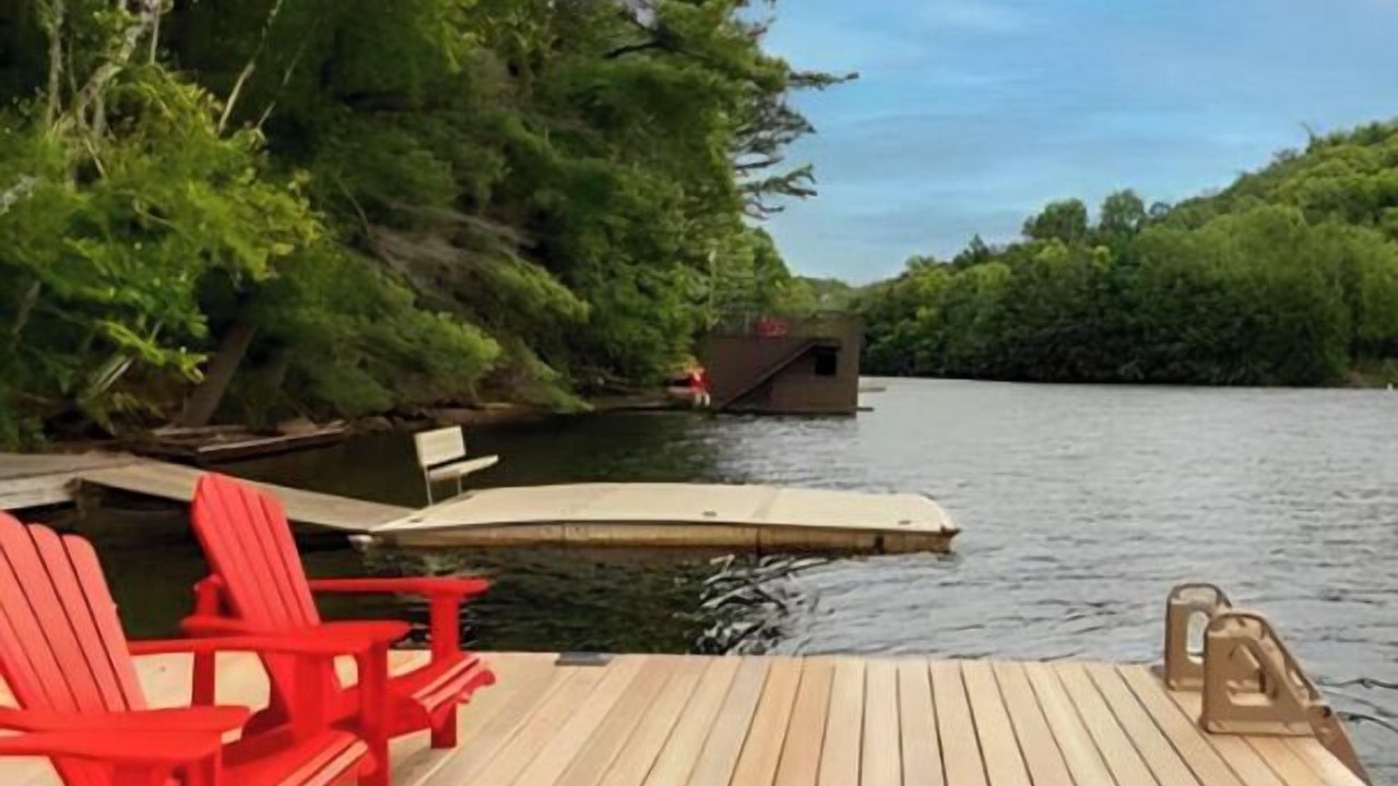 Photo of Outdoor in Algonquin Highlands