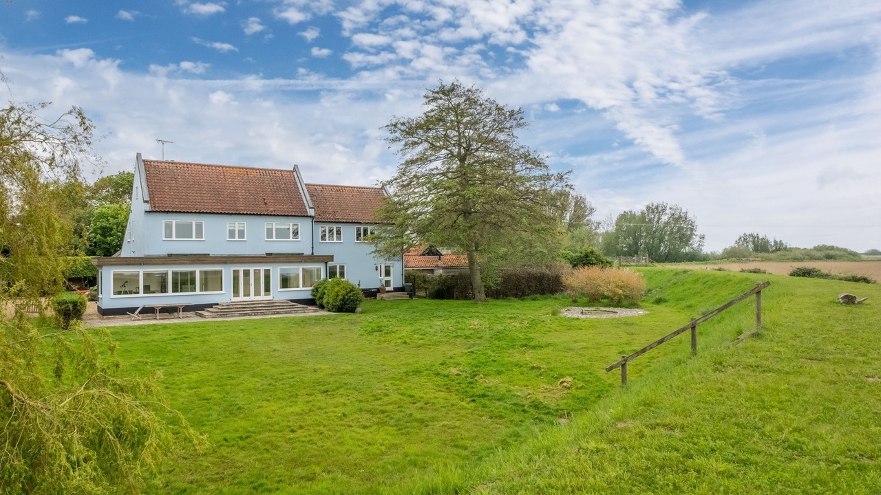 Photo of Others in Deepdale