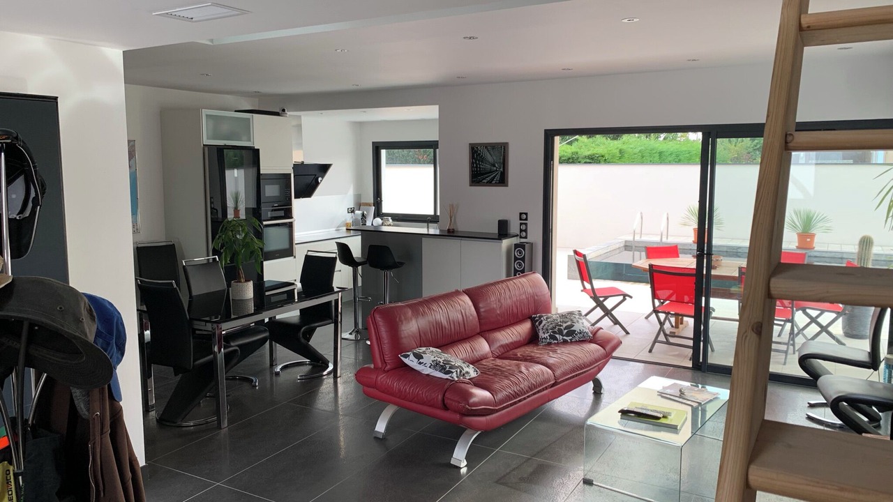 Photo of Livingroom in La Salvetat-Saint-Gilles