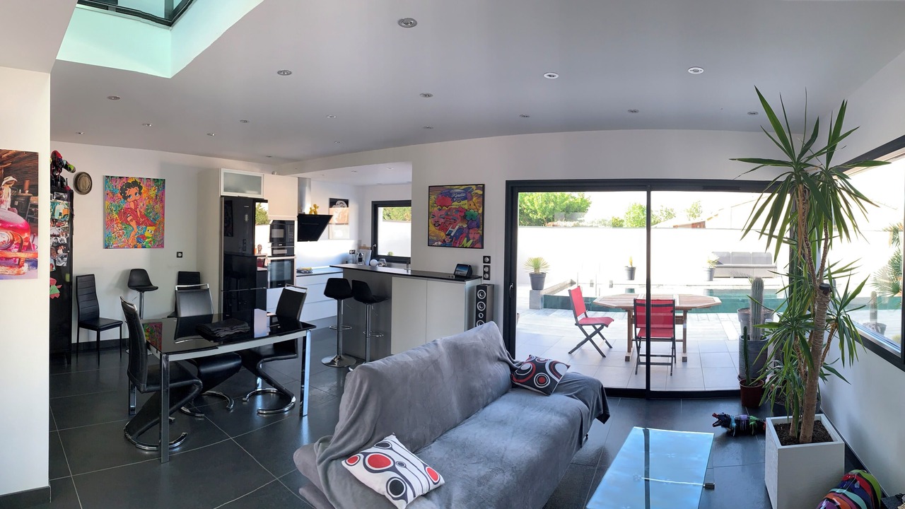 Photo of Livingroom in La Salvetat-Saint-Gilles