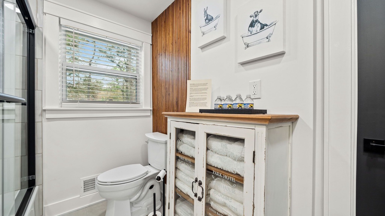 Photo of Bathroom in Buford Highway