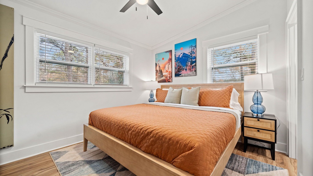 Photo of Bedroom in Buford Highway