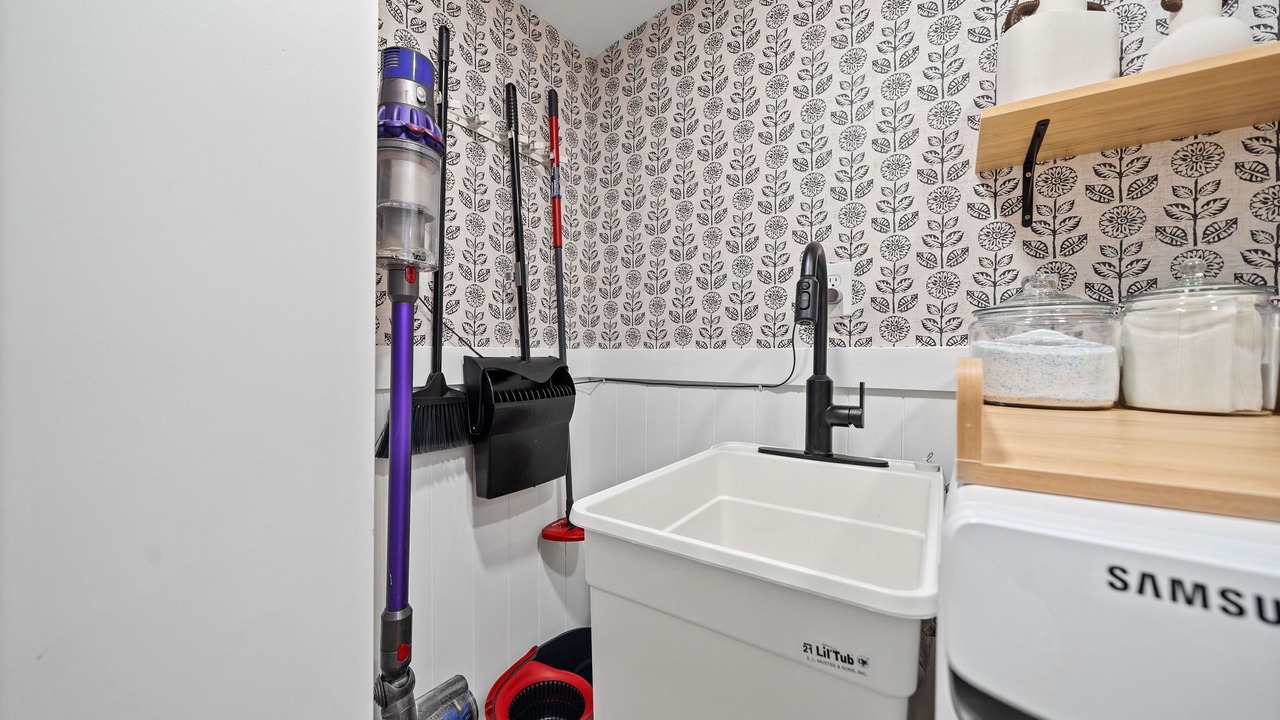 Photo of Bathroom in Buford Highway