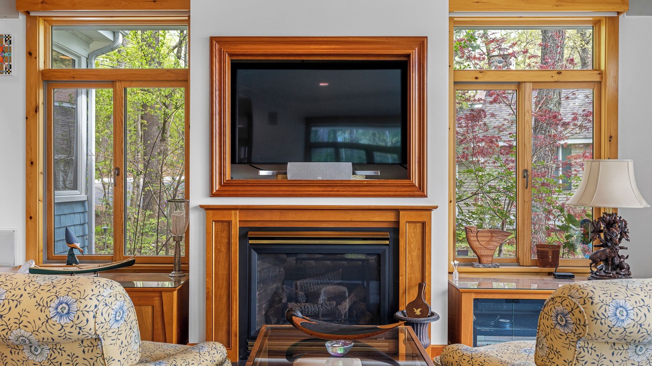 Photo of Livingroom in Raymond