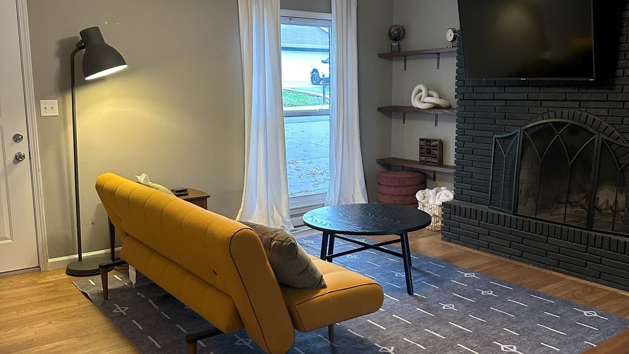 Photo of Livingroom in O'Fallon