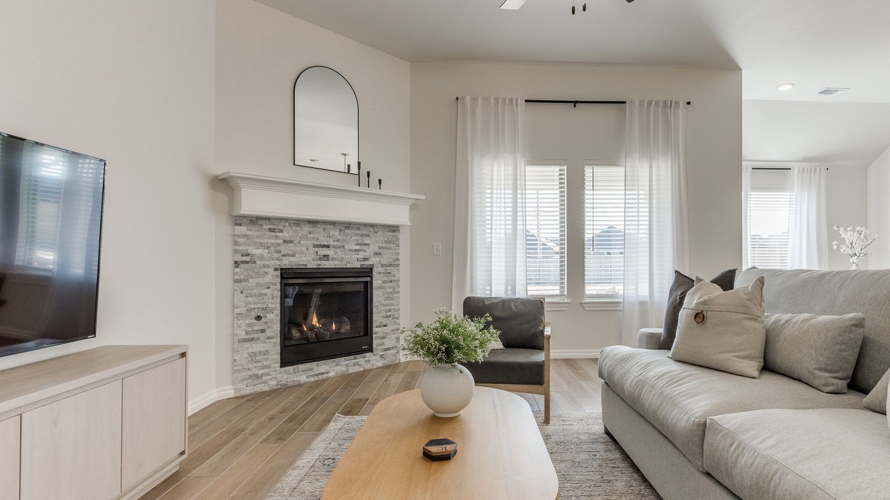 Photo of Livingroom in Yukon