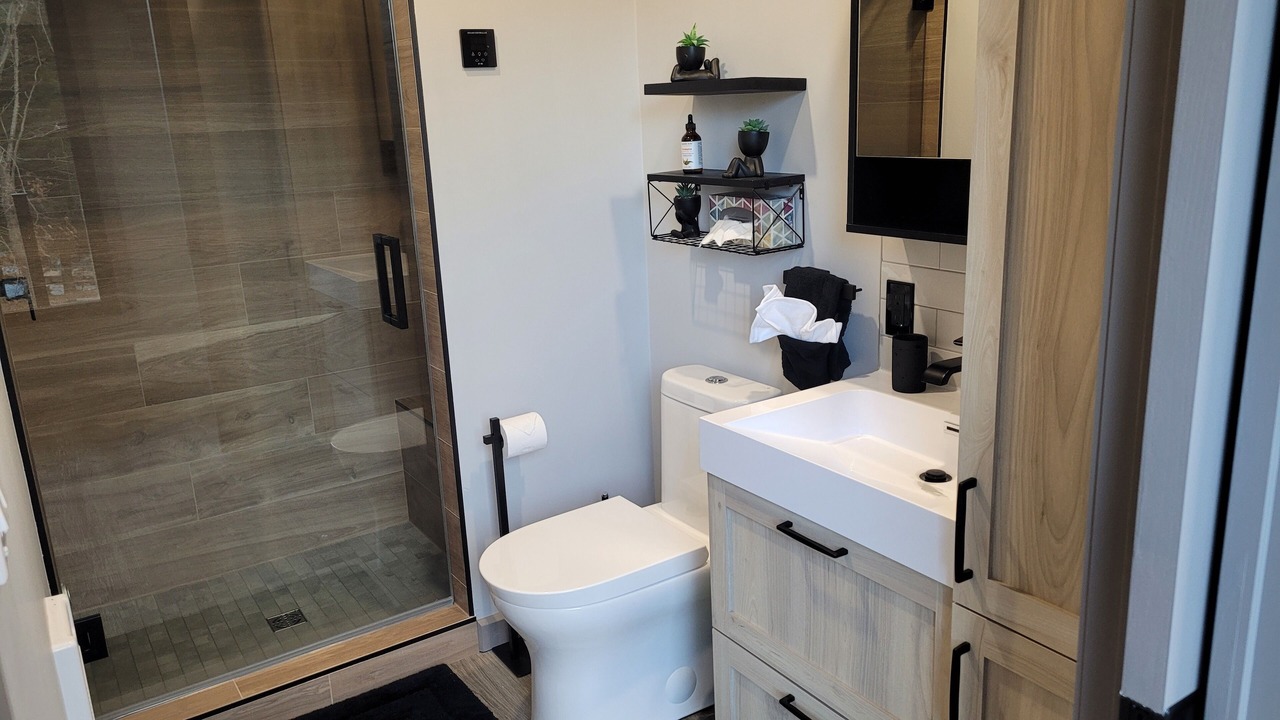 Photo of Bathroom in Pine Hill